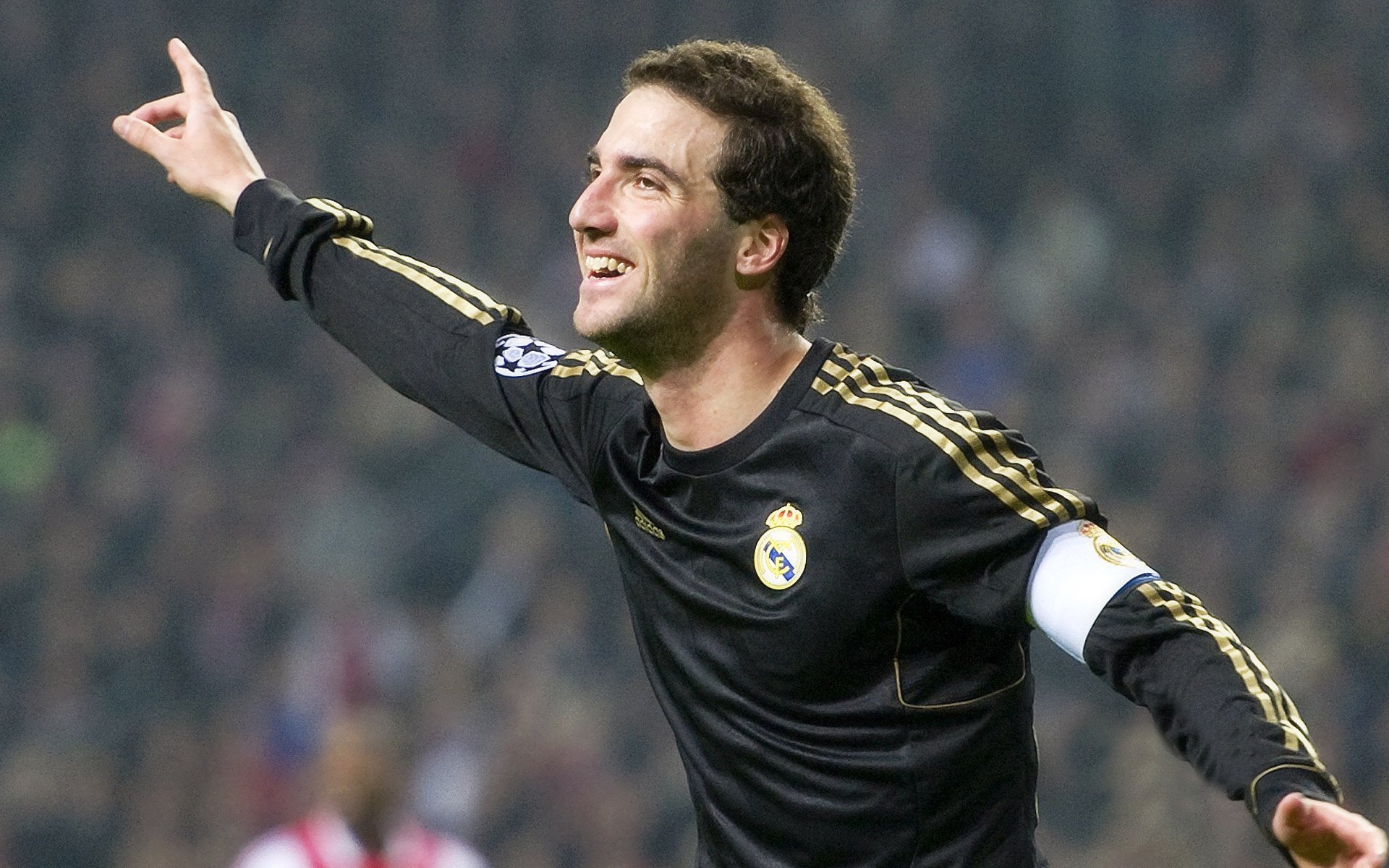 赛场上的坚持：车手的心理调适之路，赛车手的心理素质